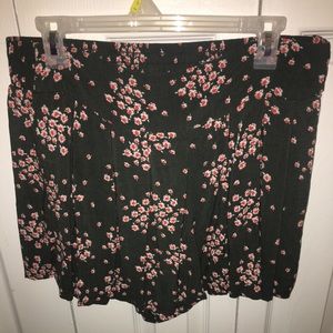 Pleated Wide Leg Shorts